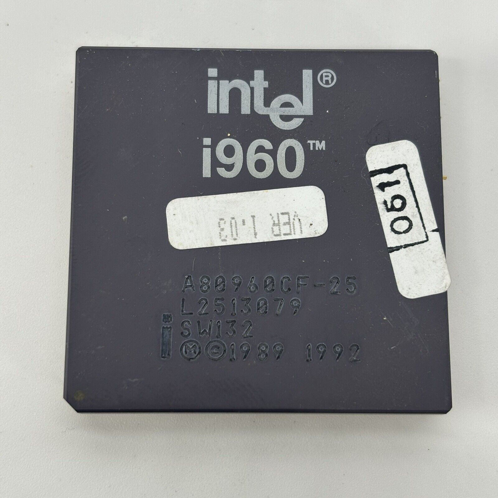 A80960CF-25 INTEL i960 CERAMIC VINTAGE CPU