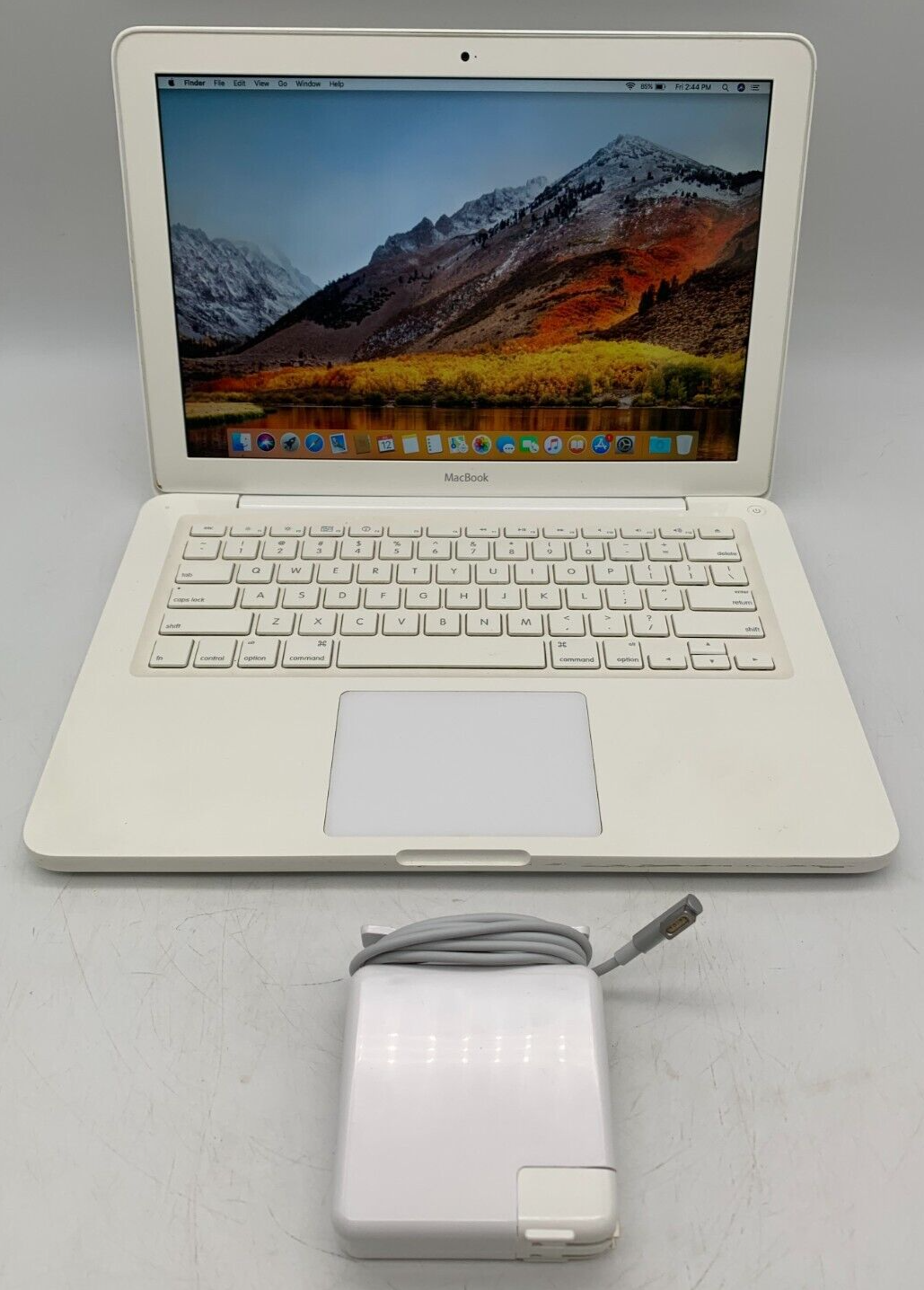 Apple MacBook A1342 Intel Core 2 Duo 2.26GHz 3GB Ram 256GB SSD OS High Sierra